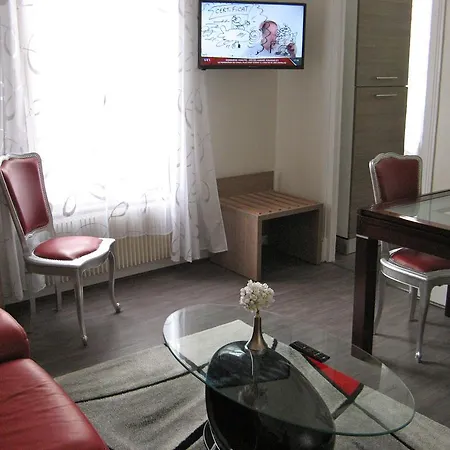 Appartement Résidence Longchamp *
